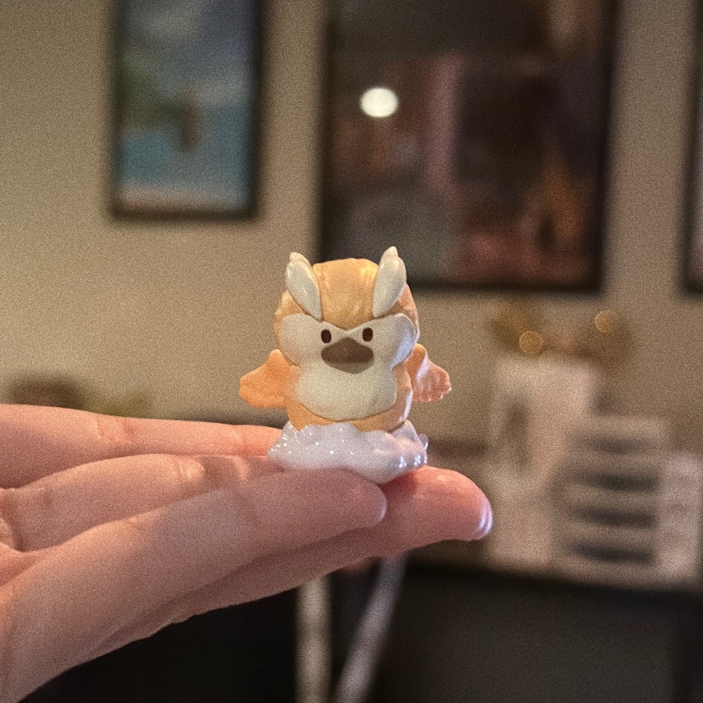 **SOLD** Fantastic Beasts Creature Collectibles Mini Blind Bag - THUNDERBIRD